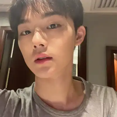 李美